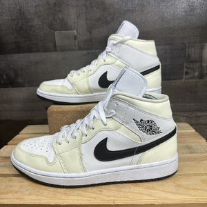 Nike‎ Air Jordan 1 Women's Mid Light Smoke Grey Fog Shoes BQ6472-015 Size 11